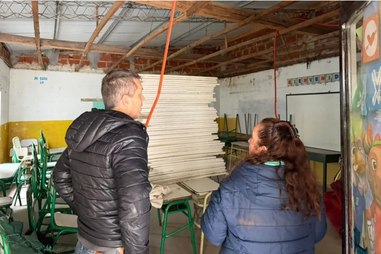 Cresto pidi&oacute; explicaciones ante las demoras en las reparaciones de una escuela concordiense