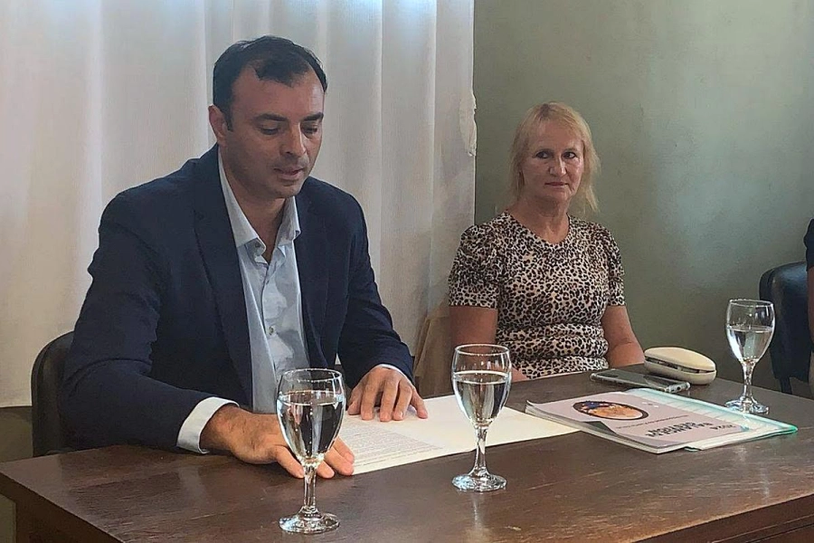 Daniel Benitez y Liliana Sg&uuml;erzo