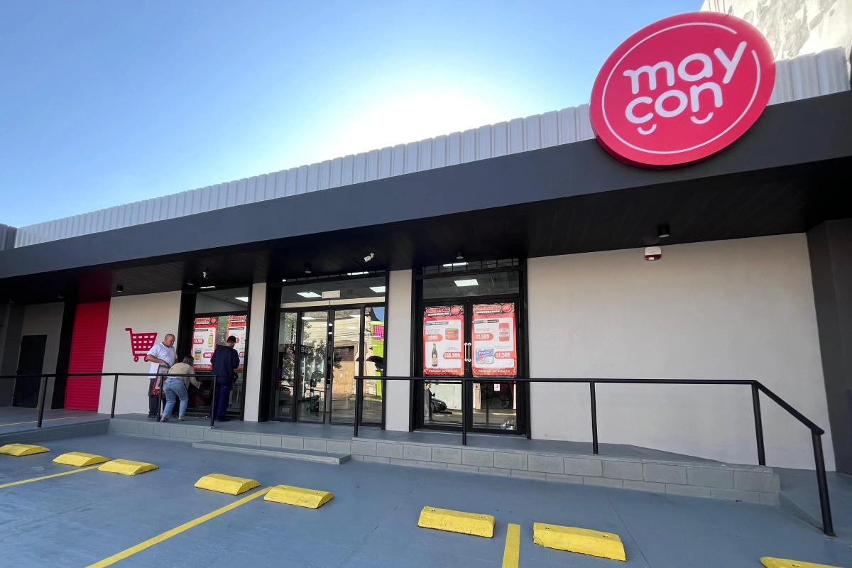 El nuevo local comercial abri&oacute; sus puertas este viernes.