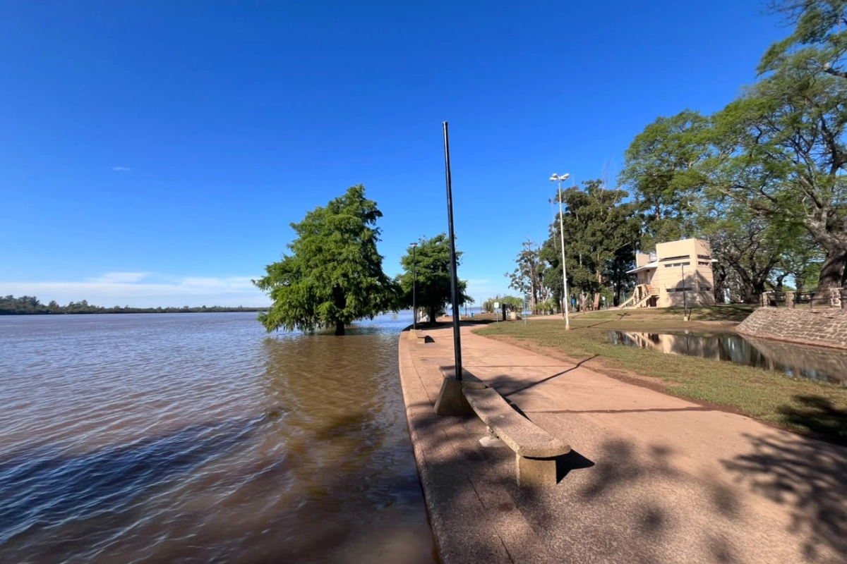 El r&iacute;o continuar&aacute; estacionario en Concordia.
